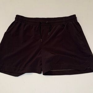 EUC - Helly Hansen  Women's Thalia Black Shorts